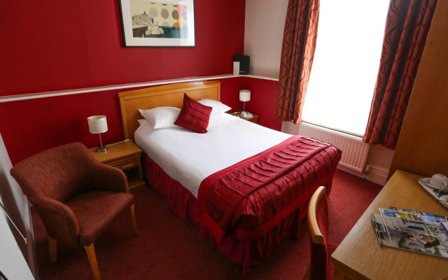 Royal Exeter Hotel