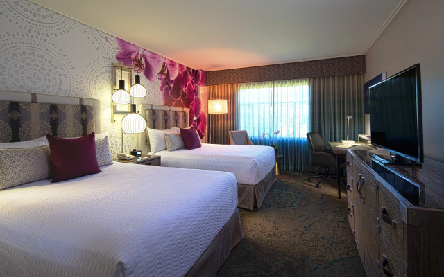 Loews Royal Pacific Resort at Universal Orlando - Image 4