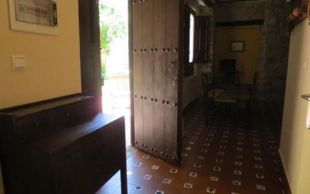 Apartamentos Turísticos El Losal