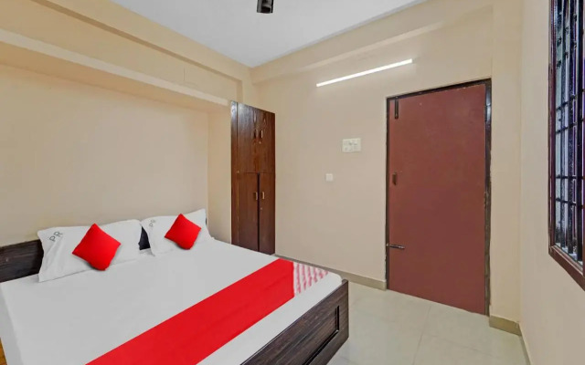 Oyo Flagship 80741B Porur Residency
