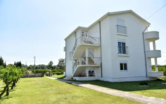Sunrise Apartments