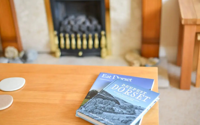 Mead Cottage