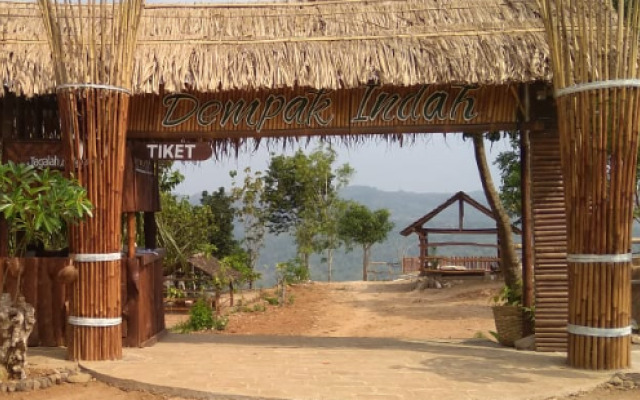 Dempak Indah Camp and Resort
