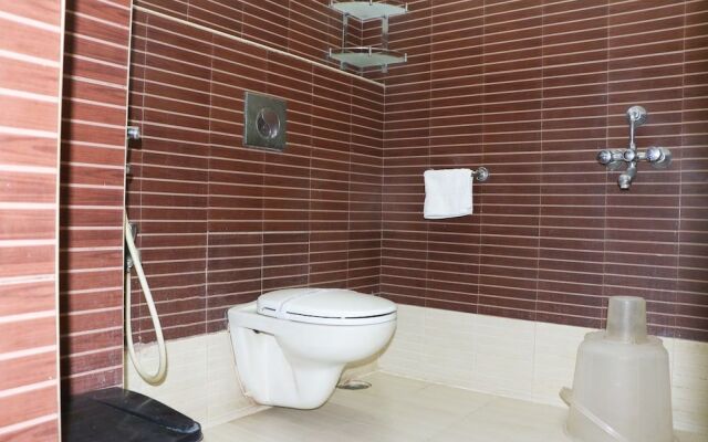 ULO Sai Jayanth Guest House