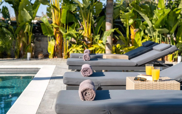 Palmeral Luxury Suites