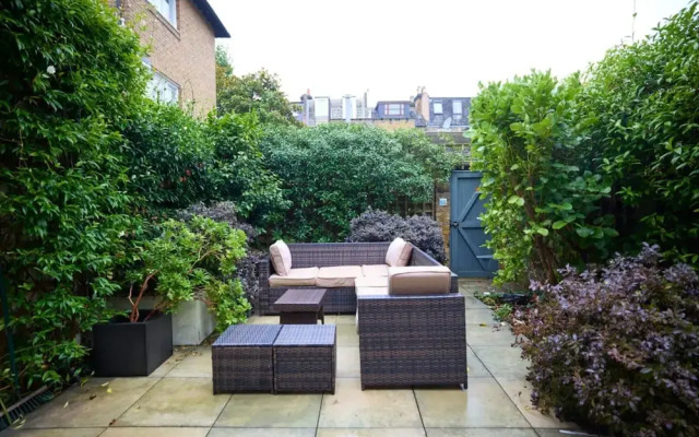 The Latimer Wonder - Stunning 5bdr House With Garden