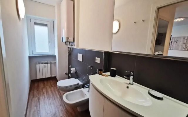 Hostdomus - Smart Tech Apartment