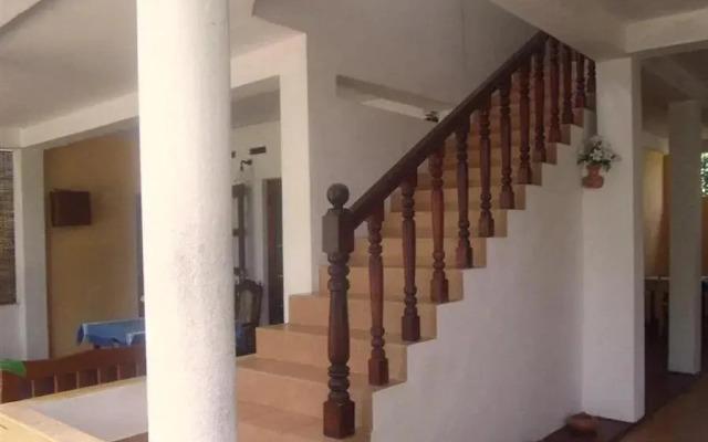 C-Lanka Guest House