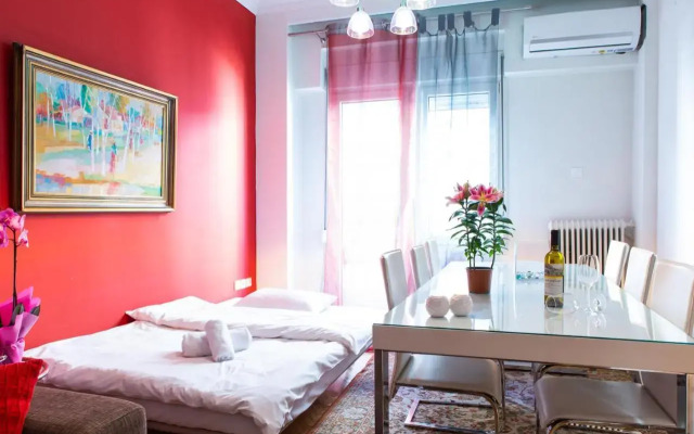 Aristotelous Boarding House