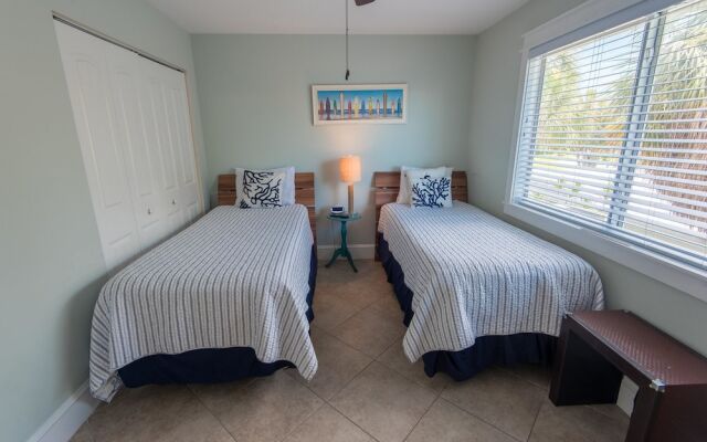 Beach Isle Apartment 2