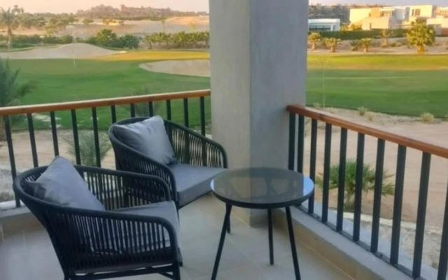 Vesta - Luxury APT - 1BR - Soma Breeze II