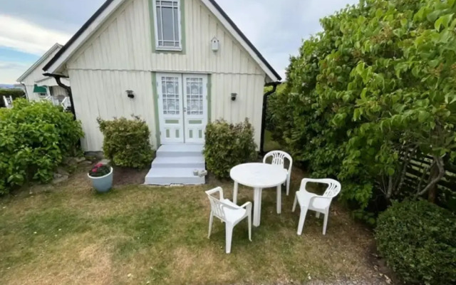 6 Person Holiday Home in Mellbystrand