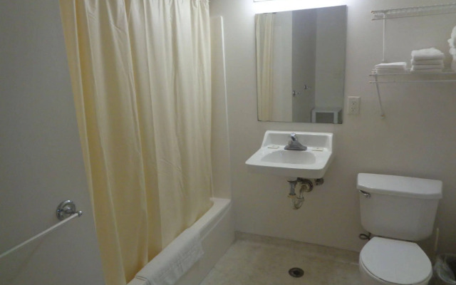 Riverview Suites