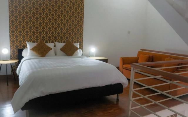 Oemah Kakang Loft & Bed