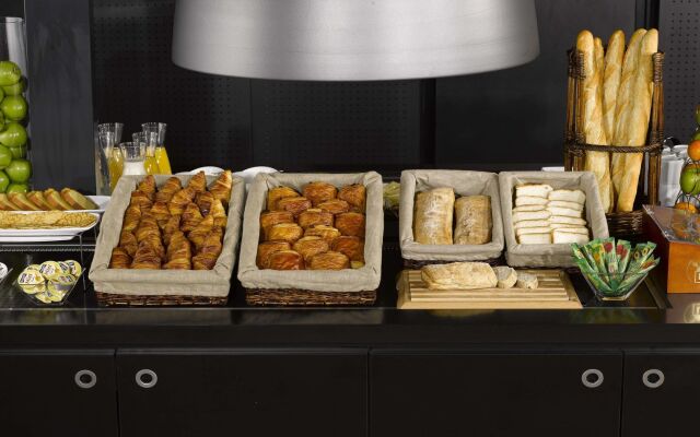 Campanile Caen Mondeville