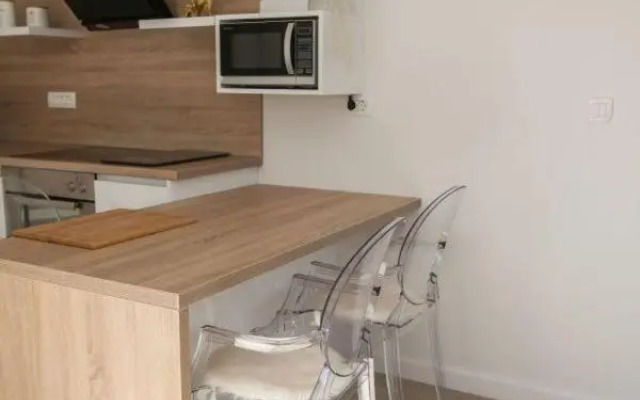 Villa S