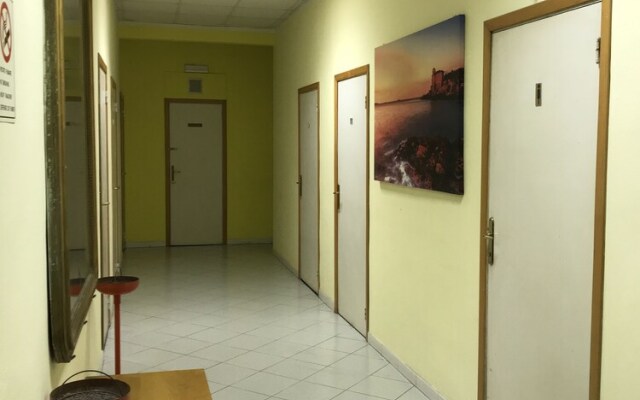 Mini Hotel