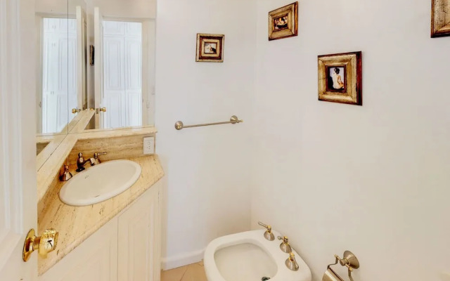 Oceana Suites Vanguardia