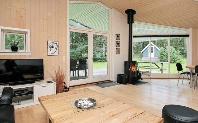 Enticing Holiday Home in Hals With Terrace