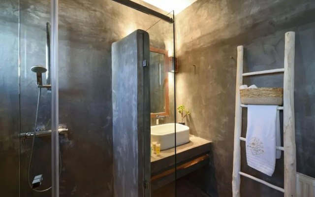 Amalgam Homes Paros Beachfront Villa