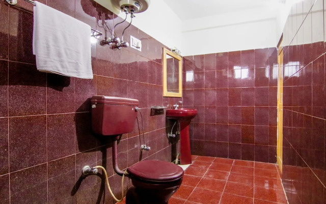 Fabhotel Negis Shivalaya