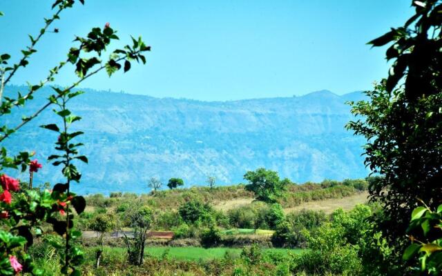 MERIDIAN AC VILLA - Besides Valley View & Strawberry Farms