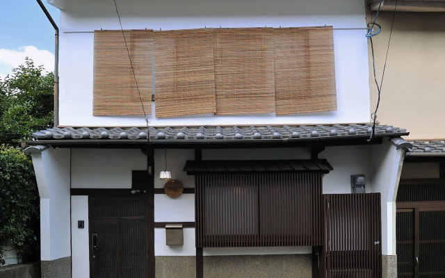 Theatre and Library Residence -Kyoto Imagumano-