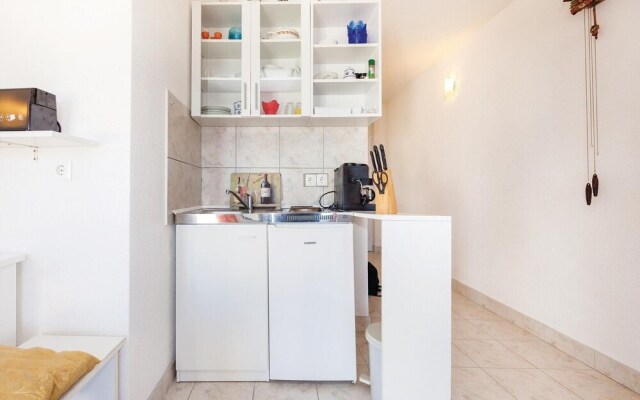 Awesome Home in Klenovica With Wifi and 2 Bedrooms