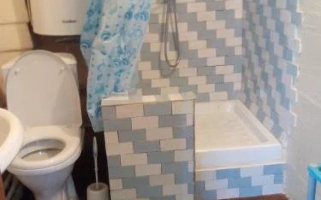 Roza Guest House