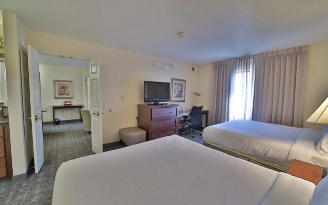 Staybridge Suites Lansing - Okemos by IHG