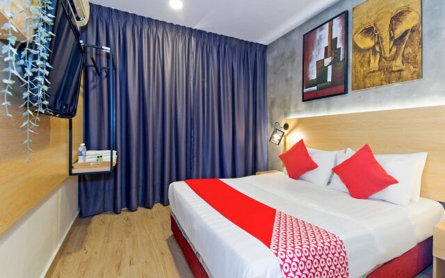 OYO 417 Raintree Boutique Hotel