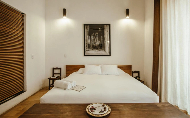 Hotel Sin Nombre