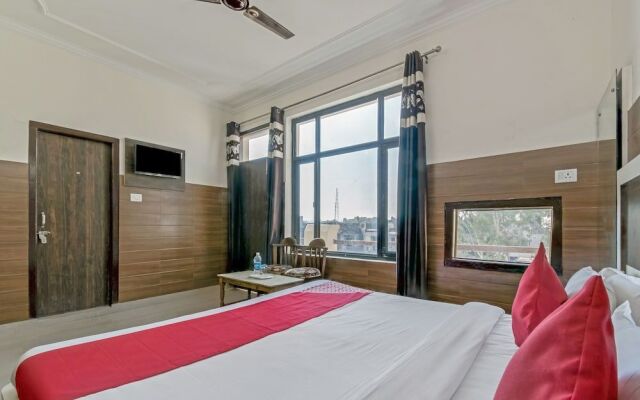 OYO 24893 Palak Lodge