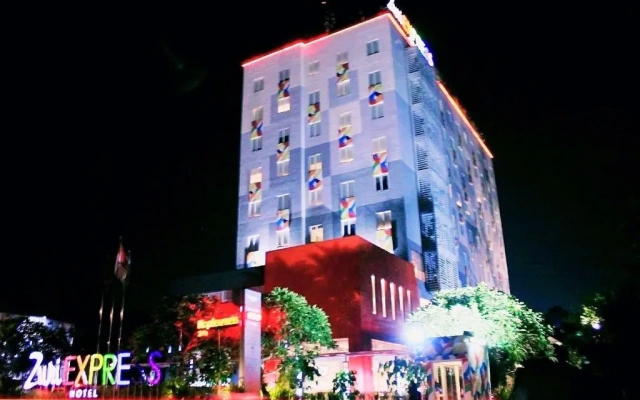 Zuri Express Lippo Cikarang Hotel