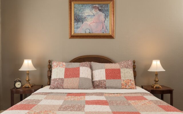 Ringling House Bed & Breakfast
