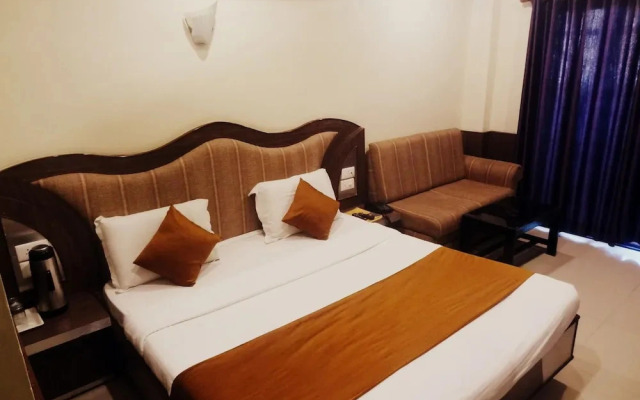 Hotel Vishal Plaza