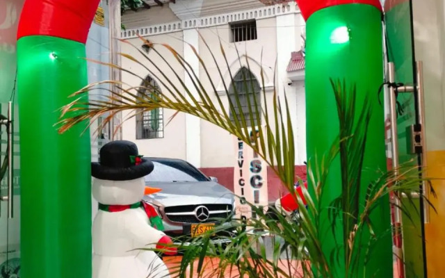 Hotel Plaza Confort Inn