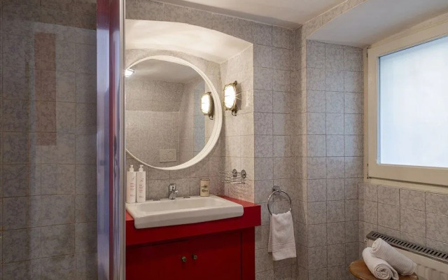 Il Mare di Camogli da un oblò