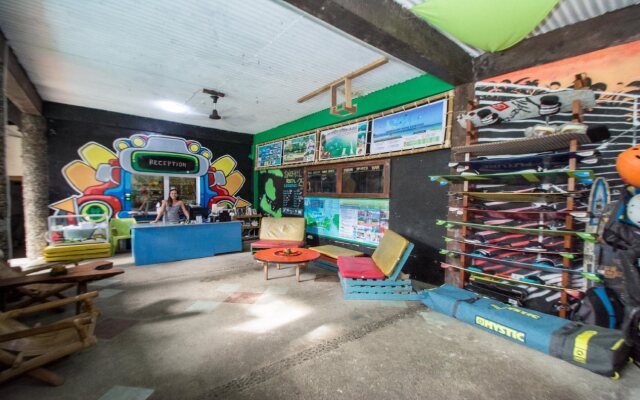 Jeepney Hostel and Kite Resort
