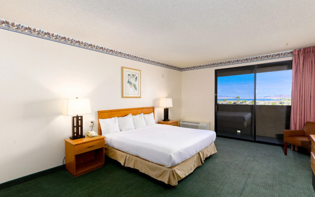 Studio 6 Suites Lake Havasu City, AZ