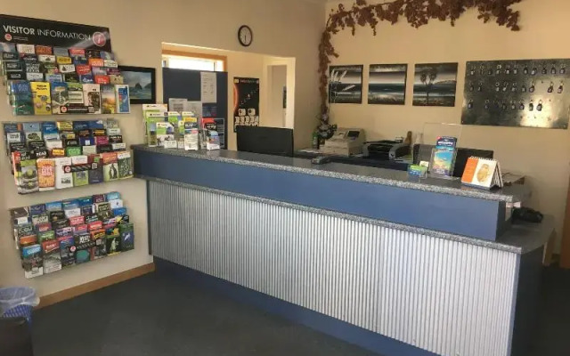 Richmond Motel & Top 10 Holiday Park