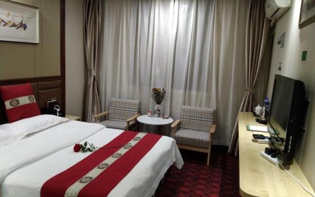 GreenTree Alliance Hotel  Xinyang Nanjing Road DonGYAng Branch