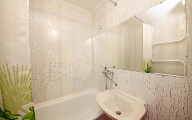 Апартаменты на улице Алексеева 111