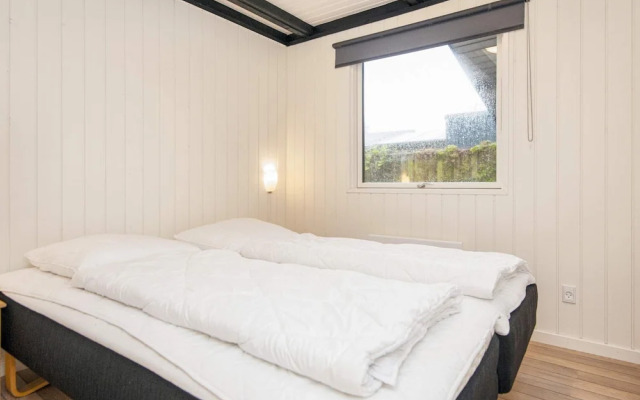 6 Person Holiday Home in Bjert