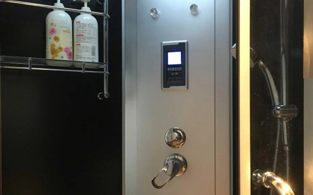 (Closed) Kyoto Happy Family