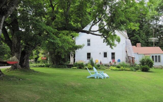 Maple House Bed & Breakfast