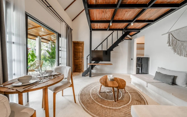 Sarang Apartments by EVDEkimi