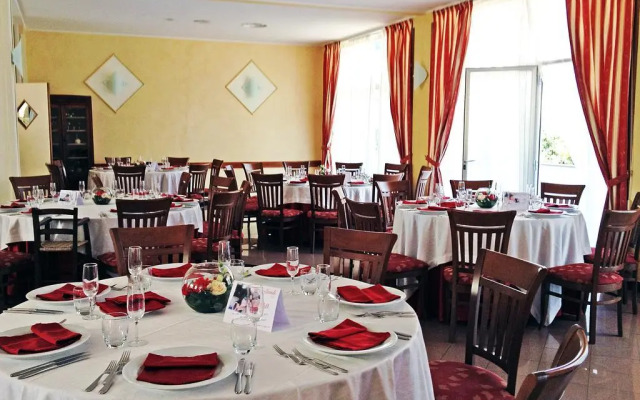 Hotel River Palace