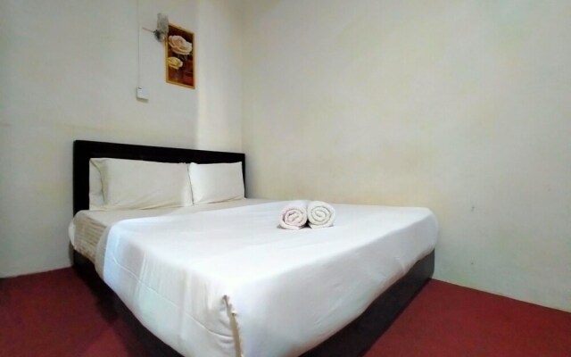 Rz Gold Hotel by OYO Rooms