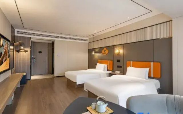 Ease Yue Hotel (Jingdezhen Ceramic Art Avenue Taoxichuan)